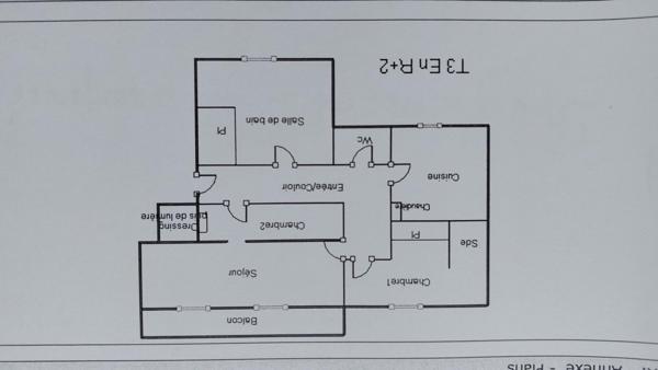 Bien chaleureux et de caractère proche gare