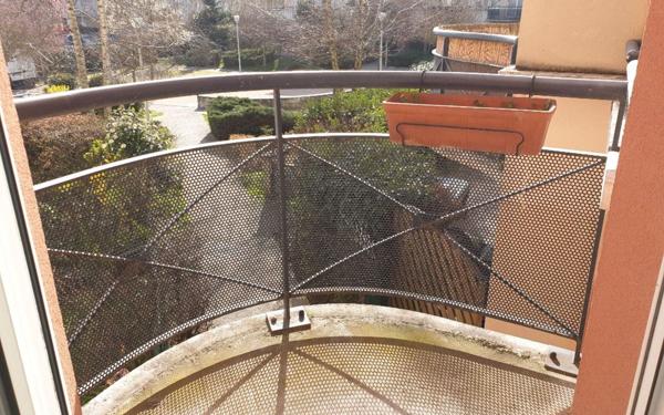 Appartement à louer    1 pièce • 24,86 m2 Moissy-Cramayel