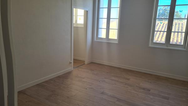 Immeuble 135 m² 2 etage(s)