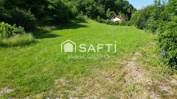 TERRAIN CONSTRUCTIBLE SECTEUR SAINT-NICOLAS-DE-MACHERIN