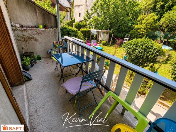 Maison de village avec jardin et garage