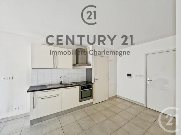 Appartement T2 à vendre  2 pièces - 35,75 m 2   MARSEILLE  - 13011