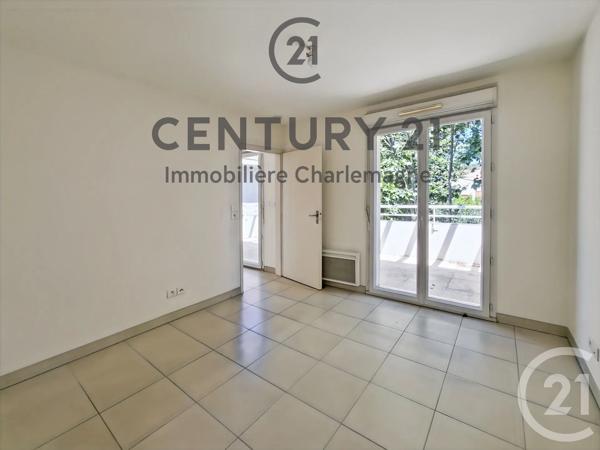 Appartement T2 à vendre  2 pièces - 35,75 m 2   MARSEILLE  - 13011