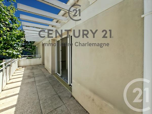 Appartement T2 à vendre  2 pièces - 35,75 m 2   MARSEILLE  - 13011