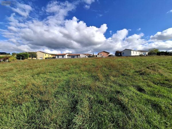 Terrain à Batir à vendre à Orbeil dans le Puy-de-Dôme (63500), ref : 2024-13-2024280