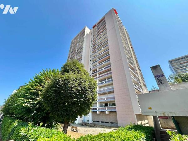 Appartement Saint-Etienne 2 pièces 32 m²