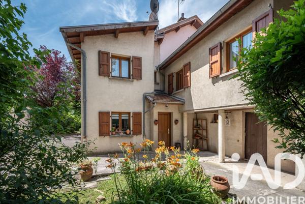 Maison à vendre 5 pièces 165 m² Grenoble