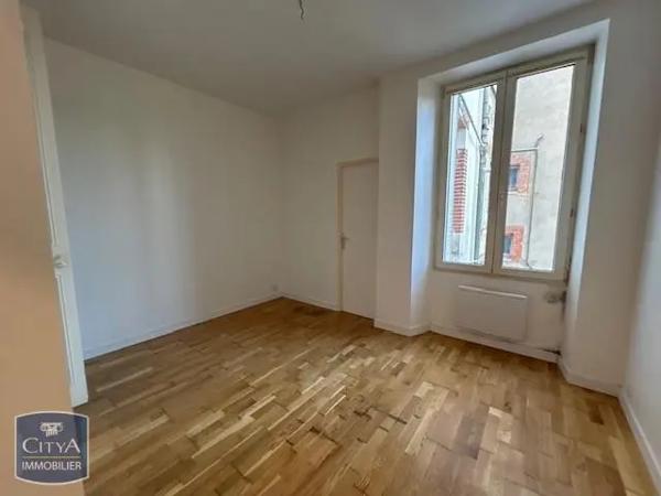 Appartement à louer 3 pièces 71.77m² Orléans (45000)