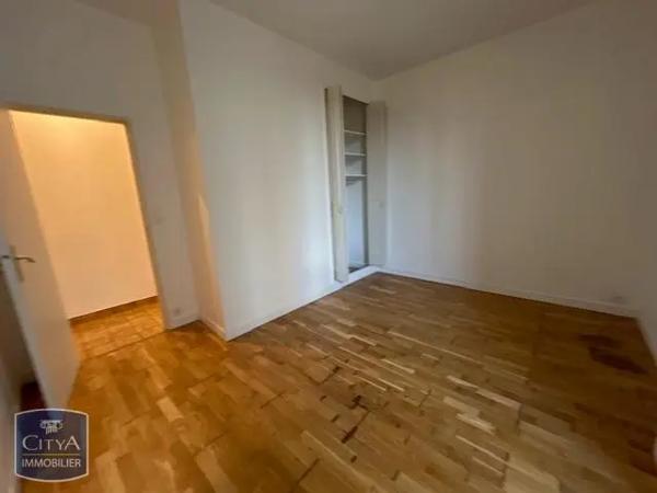 Appartement à louer 3 pièces 71.77m² Orléans (45000)