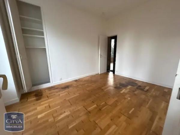Appartement à louer 3 pièces 71.77m² Orléans (45000)
