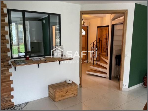 4 CHAMBRES DEUX SALLE DE BAINS