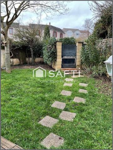 4 CHAMBRES DEUX SALLE DE BAINS