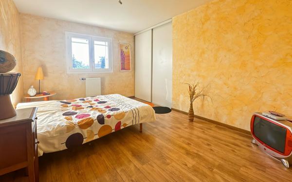 Maison à vendre    5 pièces • 250 m2 Livron-sur-Drôme