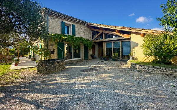 Maison à vendre    5 pièces • 250 m2 Livron-sur-Drôme