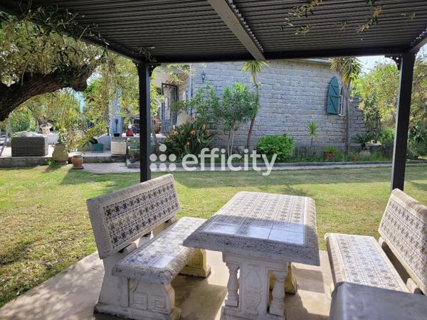 Maison
         4 pièces
        - 135 m² 498 000 € *