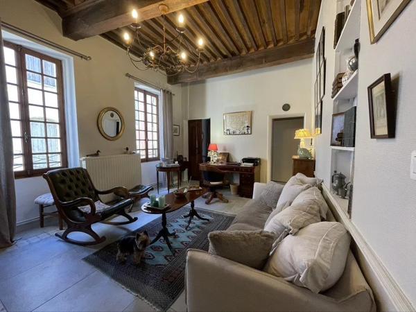 Bel appartement centre village