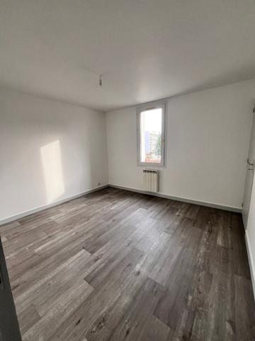 PAVILLON  - JAUNAY MARIGNY