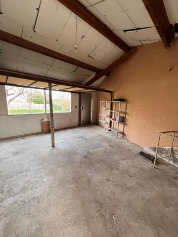 PAVILLON  - JAUNAY MARIGNY