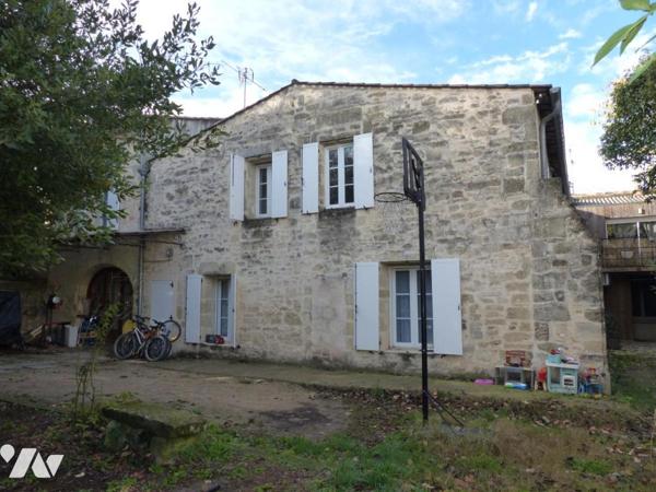 A VENDRE GRANDE MAISON DE VILLAGE SUR CODOGNAN