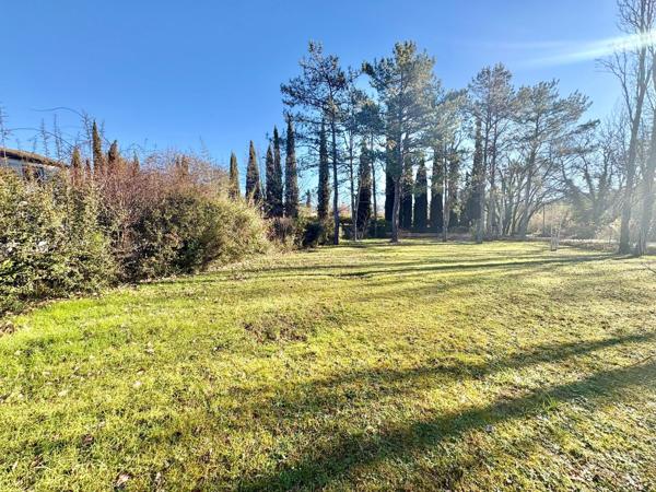 Maison familiale avec studio attenant