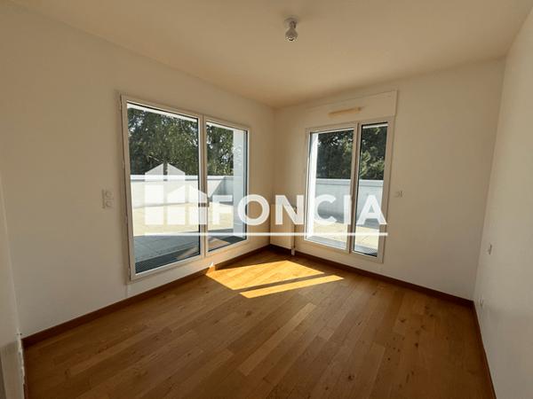 Location Appartement 5 pièces 116.5 m² - 9 RUE JOSEPH MARTRAY Rennes 35000