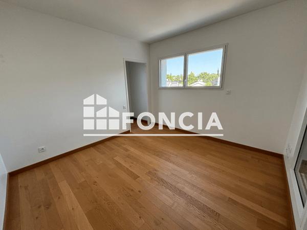 Location Appartement 5 pièces 116.5 m² - 9 RUE JOSEPH MARTRAY Rennes 35000