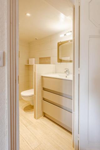 Belle maison de famille sous le magnolia en coeur de ville