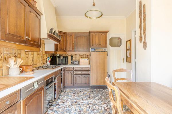 Belle maison de famille sous le magnolia en coeur de ville