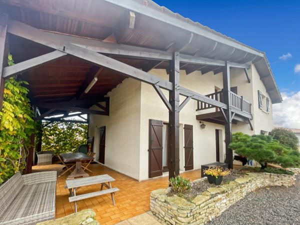 Mérignac (33700) A MERIGNAC: Maison 4 chambres, picine et garage