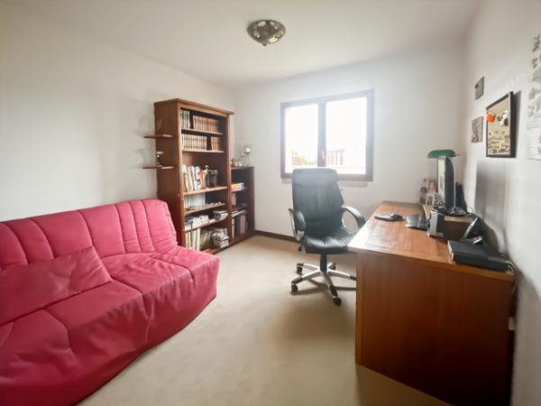 Mérignac (33700) A MERIGNAC: Maison 4 chambres, picine et garage