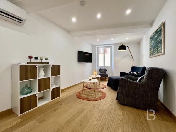 Maison de Village de Charme dans le Vieil Antibes - Entièrement Rénovée