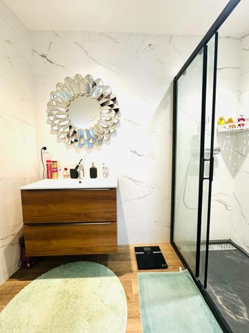 Maison neuve avec vue -  6 pièces à La Mézière