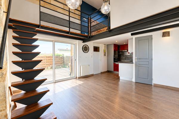 ARCHITECTURE ATYPIQUE - 1900 - Appartement avec terrasse - Bordeaux