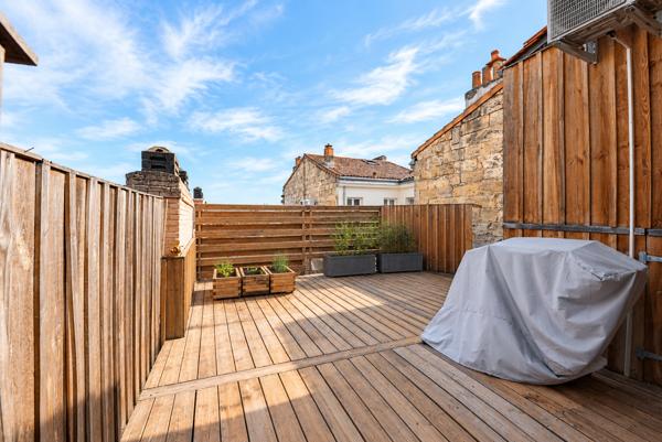 ARCHITECTURE ATYPIQUE - 1900 - Appartement avec terrasse - Bordeaux
