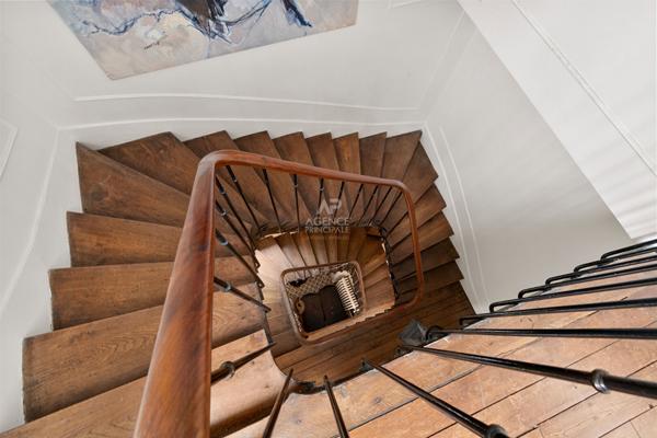 Maison Le Pecq 6 pièces 170 m2 €1 050 000 ** - Référence 18041