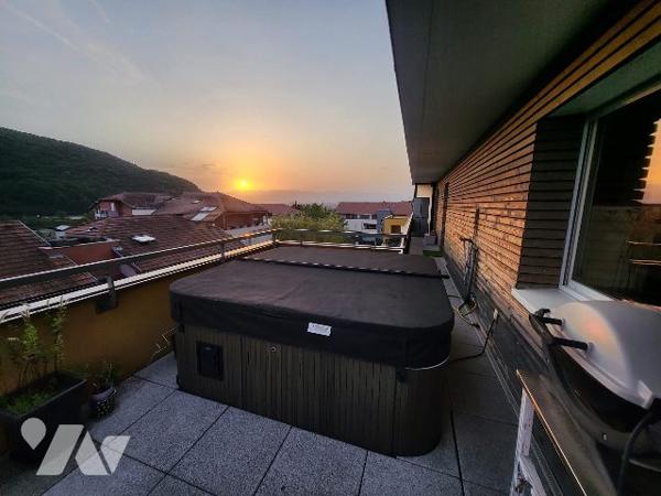 ATTIQUE 131 m² VETRAZ-MONTHOUX LIMITE ANNEMASSE