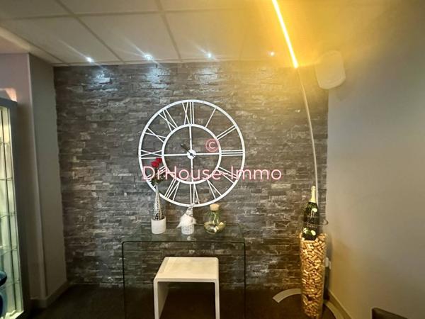 Commerce à vendre de 393 m²