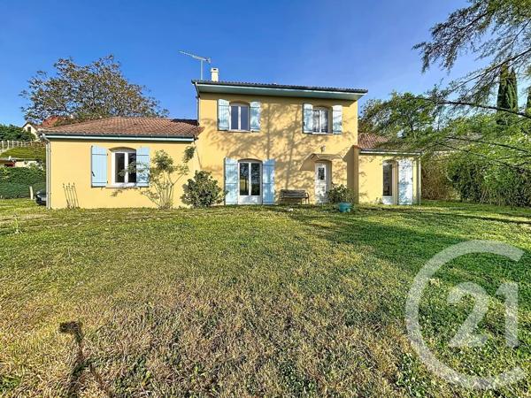 Maison à vendre  4 pièces - 168,45 m 2   ST POURCAIN SUR SIOULE  - 03