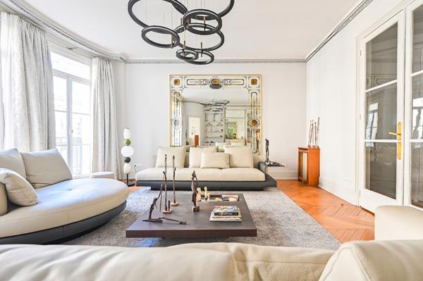 Magnifique 6 pièces 155 m2 Triangle le d'or !