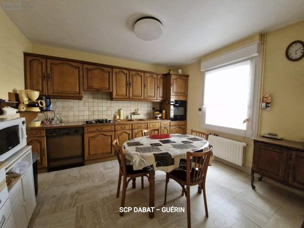 Maison à vendre à Saint-Hilaire-du-Harcouët dans la Manche (50600), ref : 8402