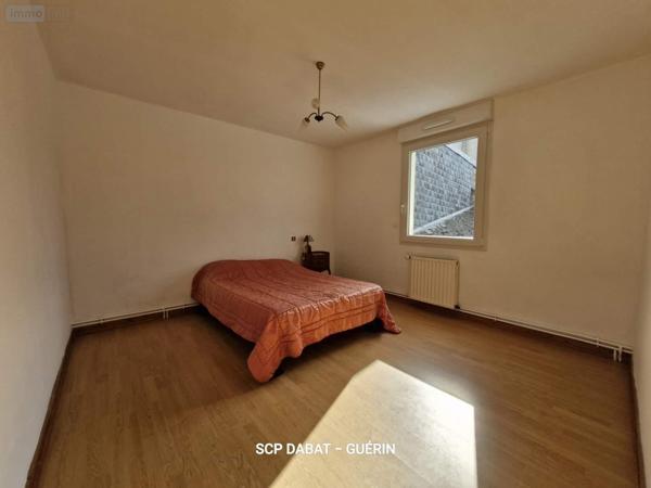 Maison à vendre à Saint-Hilaire-du-Harcouët dans la Manche (50600), ref : 8402