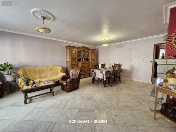 Maison à vendre à Saint-Hilaire-du-Harcouët dans la Manche (50600), ref : 8402