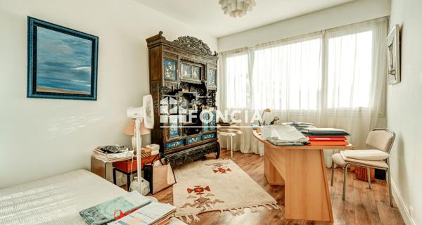 À vendre Studio 106 m² - Noisy-le-roi 78590