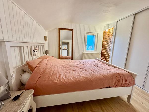 MIGNALOUX - BEAUVOIR - MAISON ATYPIQUE -