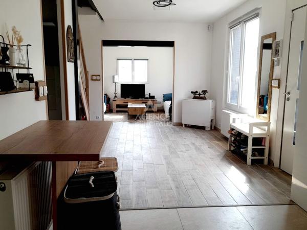 Maison 5 pièces, 3 chambres , accès voiture, sur le quartier mairie d'ARGENTEUIL €319 900 ** - Référence 4476