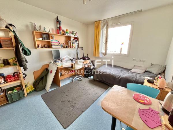 Studio dans résidence étudiante