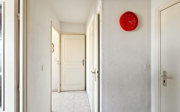 Appartement à vendre    2 pièces • 32,52 m2 Fréjus