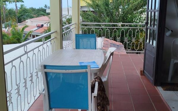 Appartement à louer    3 pièces • 72 m2 Sainte-Luce