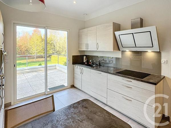 Maison à vendre  6 pièces - 126 m2 BEAUMONT ST CYR - 86