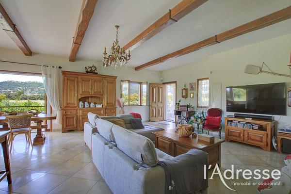 LUCCIANA - propriété familiale de 202 m² au coeur d'une oliveraie